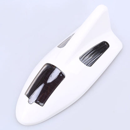 Dos de Requin Lumineux à Énergie Solaire